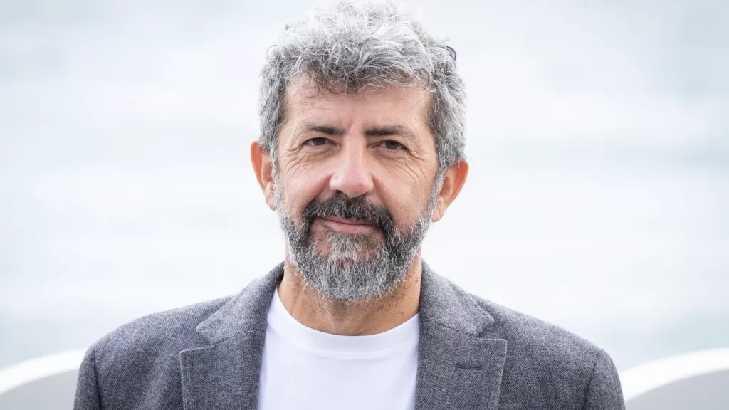 Retrato de Alberto Rodríguez, director de la aclamada película "Modelo 77", estrenada en el pasado Festival Internacional de San Sebastian