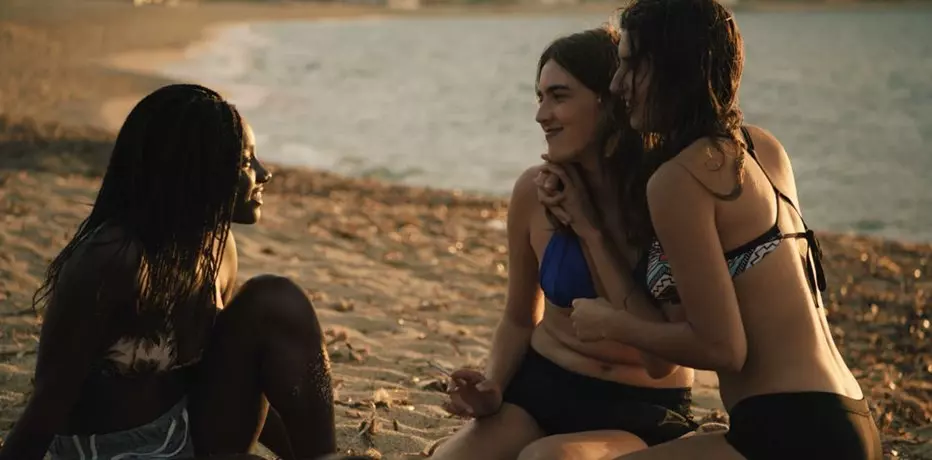 Fotograma de Le retour, película de Catherine Corsini, conocida por películas como Un amor imposible (2018), La Belle Saison (2015) o Trois Mondes (2012). Estrenada en la Sección Oficial del Festival de Cannes, compite por la Palma de Oro de este 2023