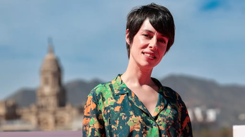 Retrato de Estíbaliz Urresola durante el Festival de Málaga. Es la directora de la última Biznaga de oro del Festival de cine de Málaga 2023 por su película 30.000 especies de abejas